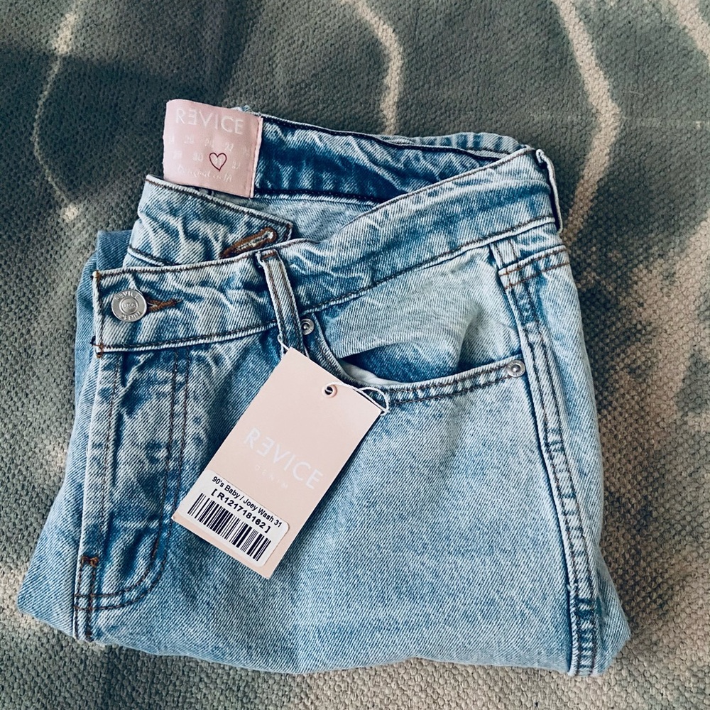 REVICE 90s Baby Joey Wash Jeans